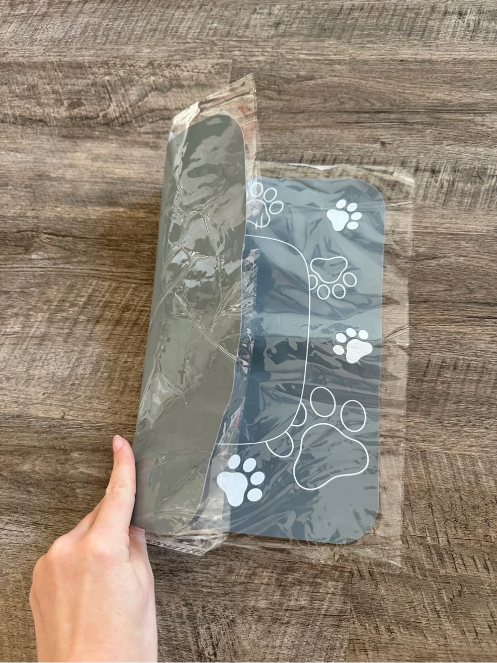 Gray Cat Feeding Mat with White Paw Prints - Unbranded
